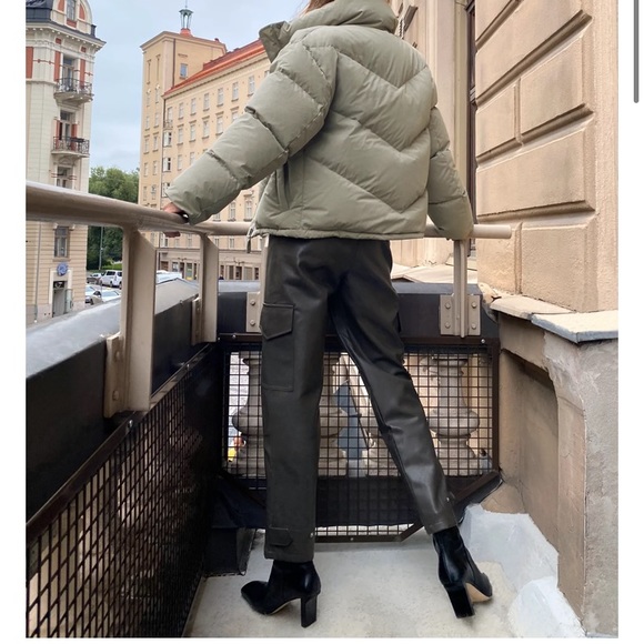 Wilfred Cloud Puff - Picture 3 of 6